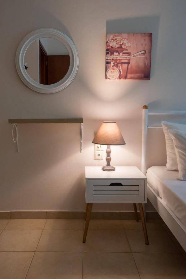 Evalena Home Frinion Exterior photo