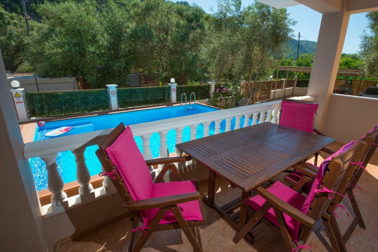 Evalena Home Frinion Exterior photo